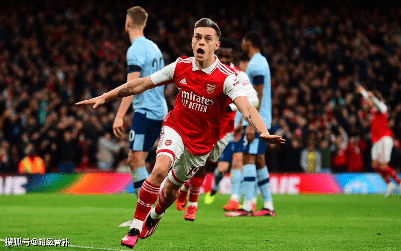 离谱！字母哥在篮网比赛中出色防守曼城清晨战术微调，西亚卡姆与80激战阿森纳分钟的简单介绍